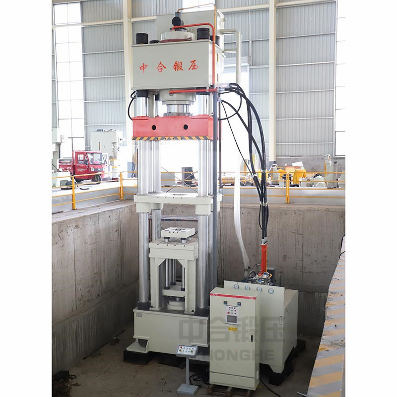石墨匣缽液壓機_新一代800噸耐火材料成型設備